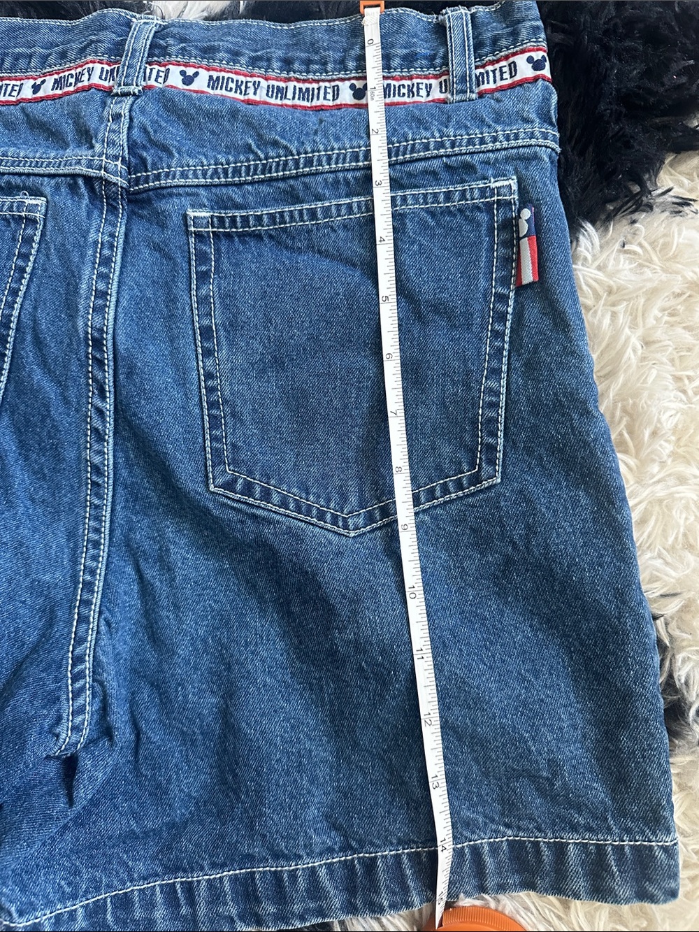 Vtg Mickey denim shorts - Picture 6 of 6